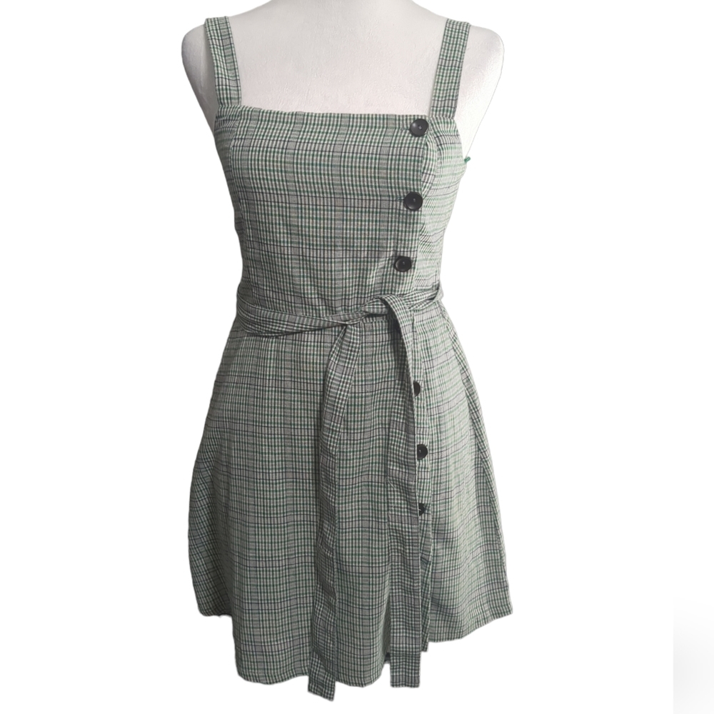 Lunik Dress size small color green